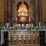 Flores en la capilla de San Fermín