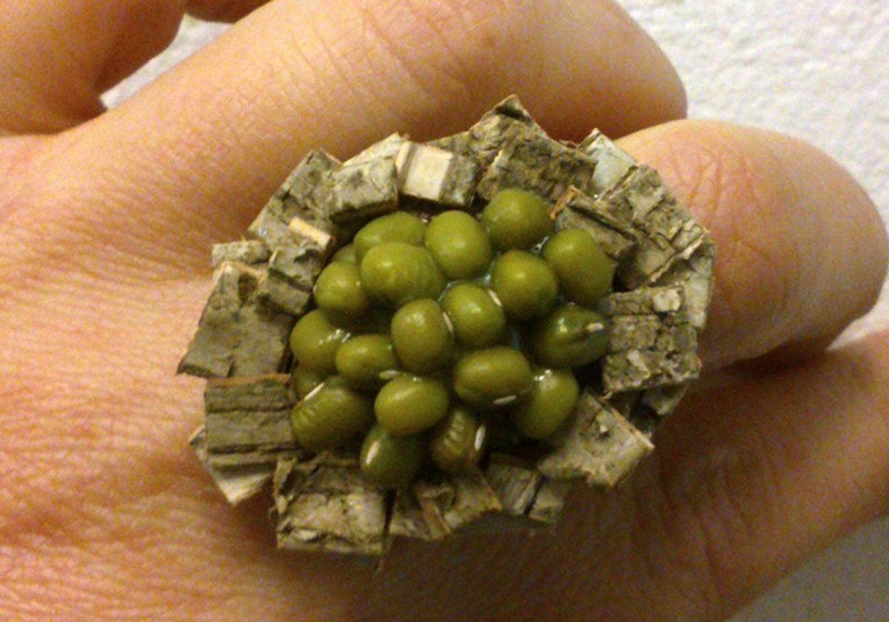 anillos de artesanía floral